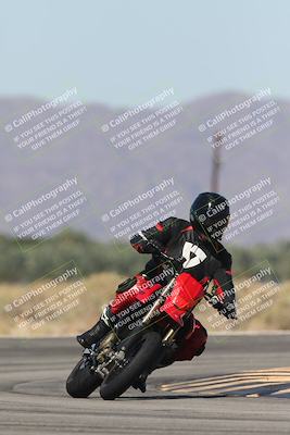 media/Oct-13-2025-Moto Forza (Mon) [[a66d839500]]/4-C Group/Session 3 (Turn 16)/